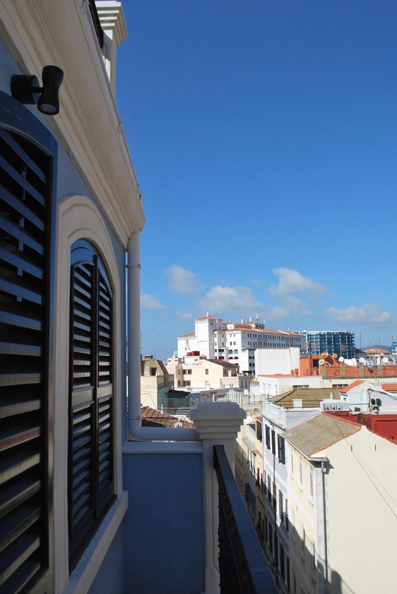 Fabulous City Centre Apartment - Grand Central House Gibraltar Eksteriør bilde