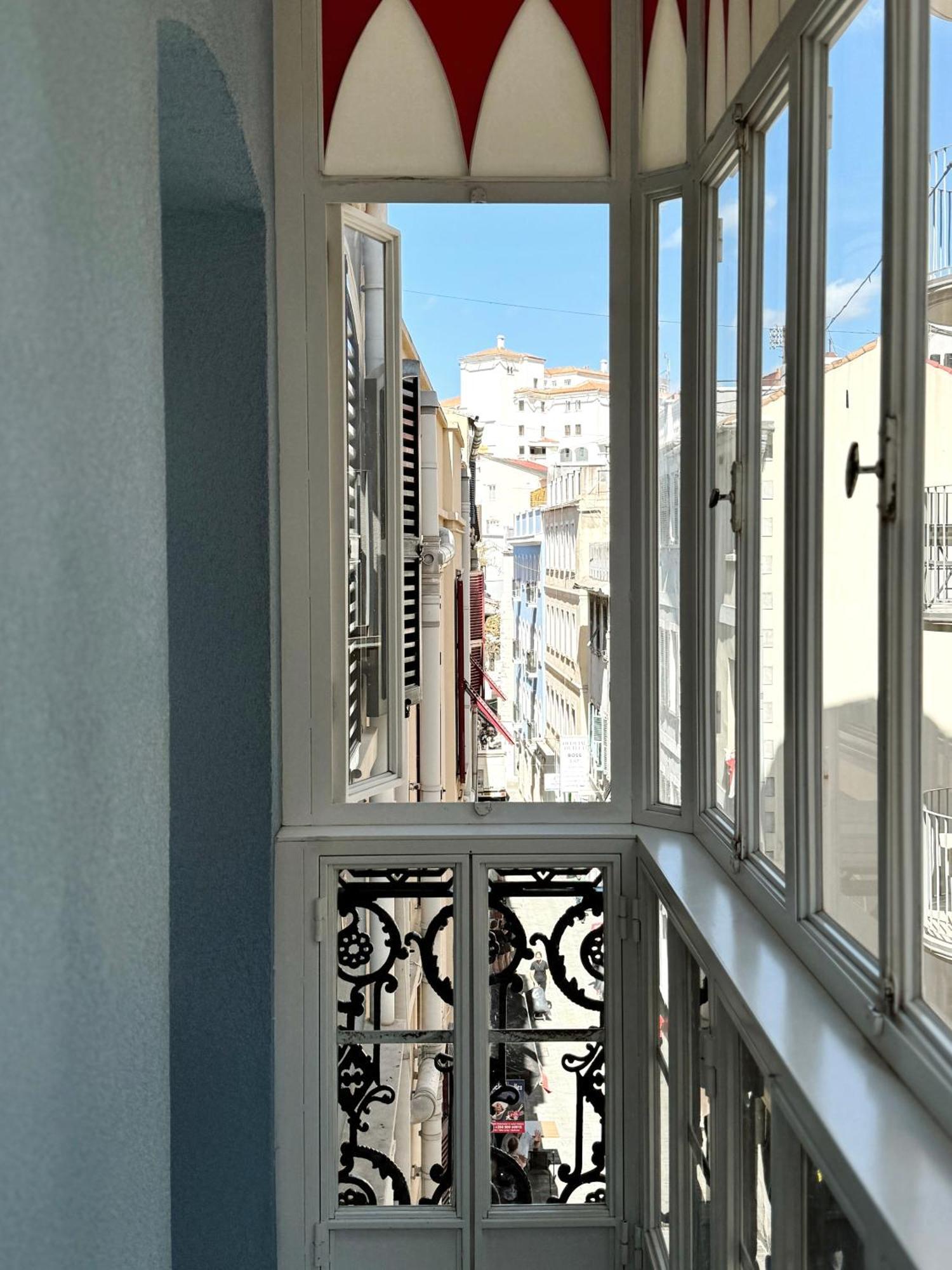 Fabulous City Centre Apartment - Grand Central House Gibraltar Eksteriør bilde