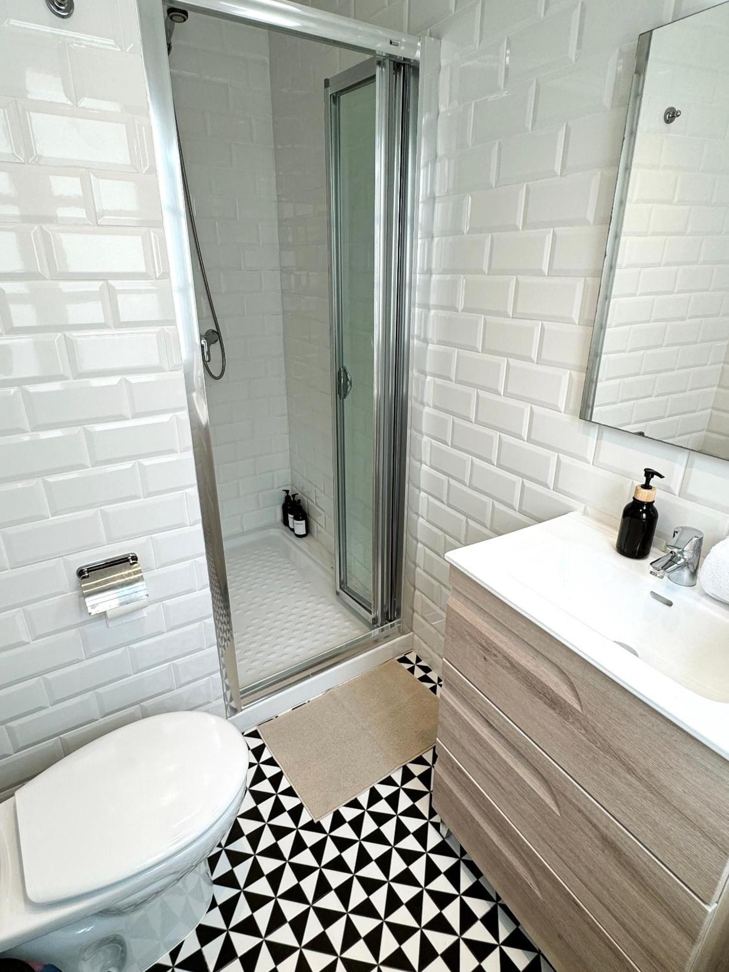 Fabulous City Centre Apartment - Grand Central House Gibraltar Eksteriør bilde