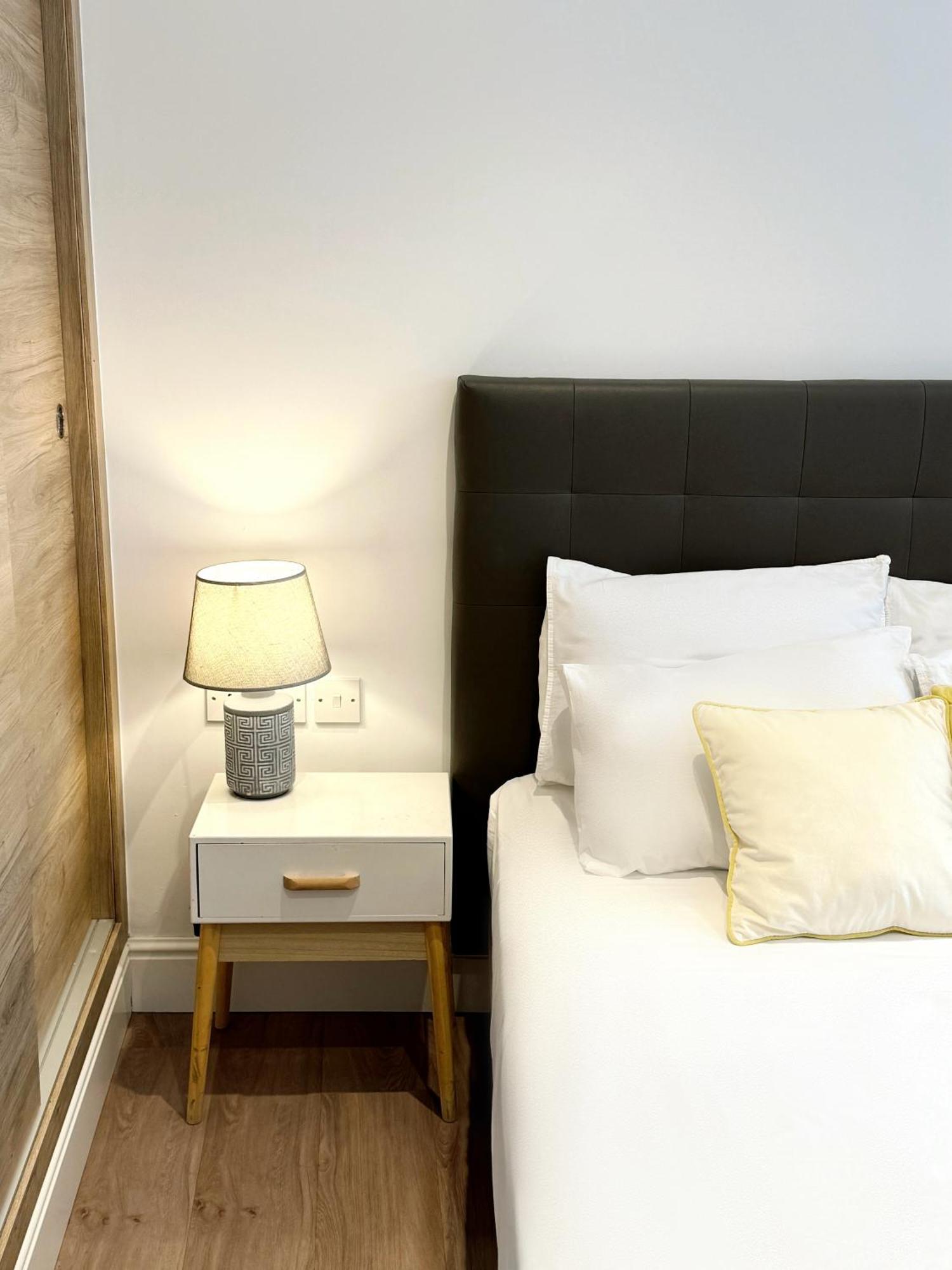 Fabulous City Centre Apartment - Grand Central House Gibraltar Eksteriør bilde