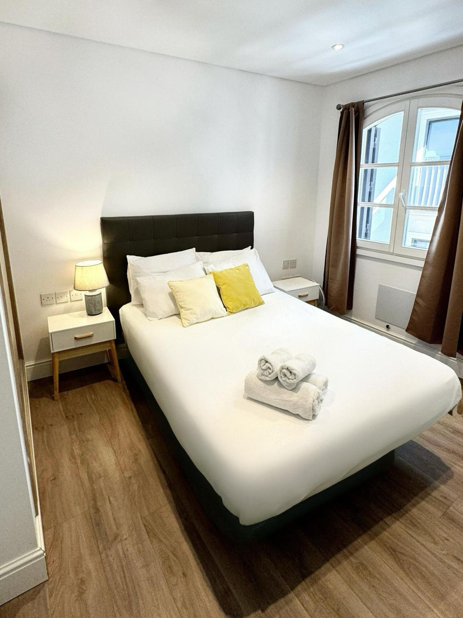 Fabulous City Centre Apartment - Grand Central House Gibraltar Eksteriør bilde